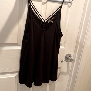 EXPRESS One Eleven Flowy Strappy tank size M